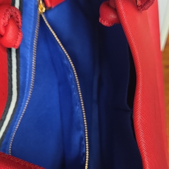 Marc Jacobs Logo Shopper East West Red Saffiano Leather - Picture 5 of 13